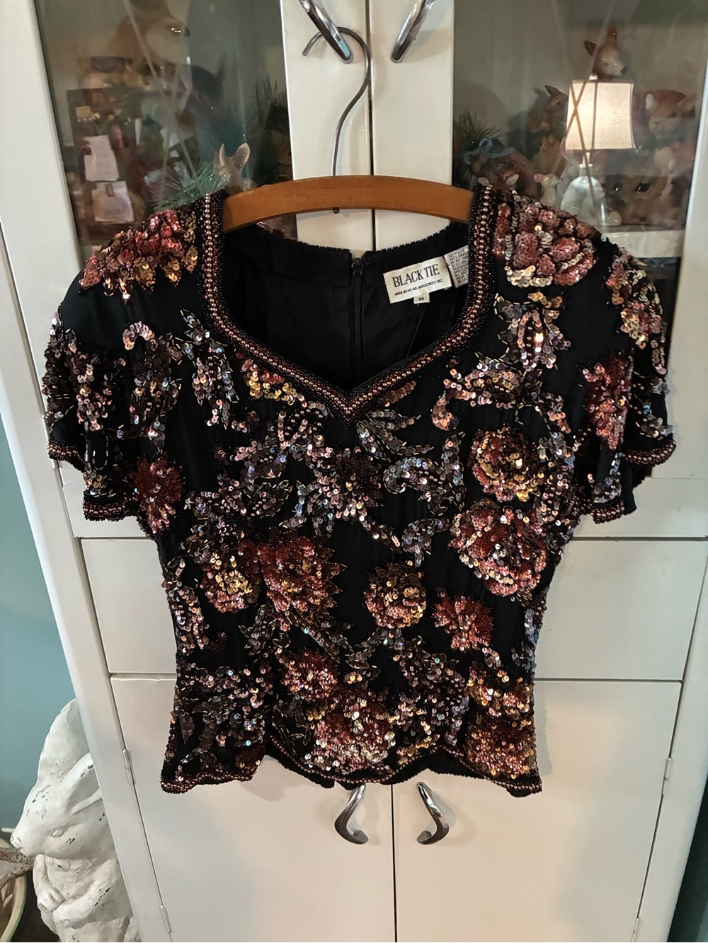 Black Tie sz M Vintage Black Sequin Floral Beaded Top euc